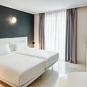 Hotel apartamentowy Sercotel Togumar, Madryt